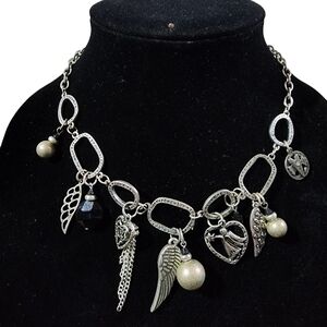 Vintage style charm necklace faith Angels Love Remember wings